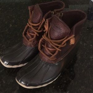 Sperry duck boots